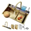 Kit tarja cascada premium 75x45cm, dorado | Acero Inoxidable