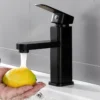 Monomando Bajo para Lavabo, Negro | Acero Inoxidable