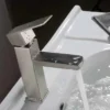 Monomando Bajo para Lavabo, Satinado | Acero Inoxidable