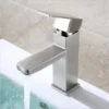 Monomando Bajo para Lavabo, Satinado | Acero Inoxidable