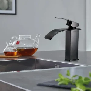 Monomando Cascada bajo, negro | Acero Inoxidable